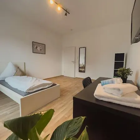 Geraeumige 3-schlafzimmer-wohnung In Nahe Uni * Koblenz (Rhineland-Palatinate)