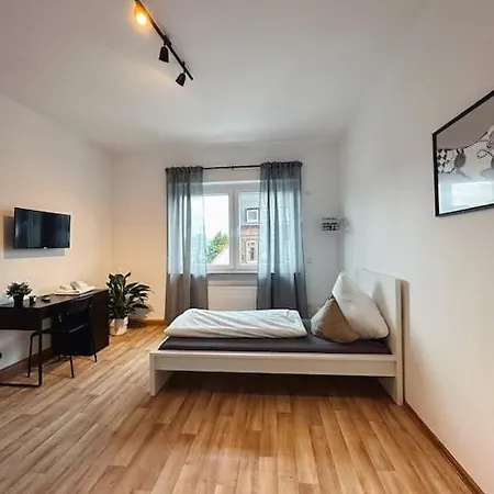 Geraeumige 3-schlafzimmer-wohnung In Nahe Uni * Koblenz (Rhineland-Palatinate)