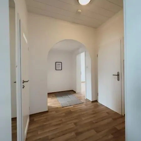 Lejlighed Geraeumige 3-schlafzimmer-wohnung In Nahe Uni Koblenz (Rhineland-Palatinate)